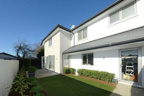 Photo of property in 998d Colombo Street, St Albans, Christchurch, 8014