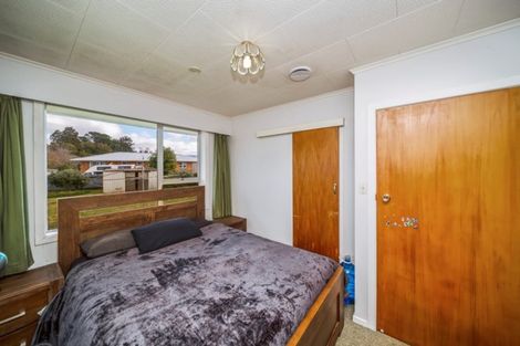 Photo of property in 21 Montjoy Street, Stratford, 4332