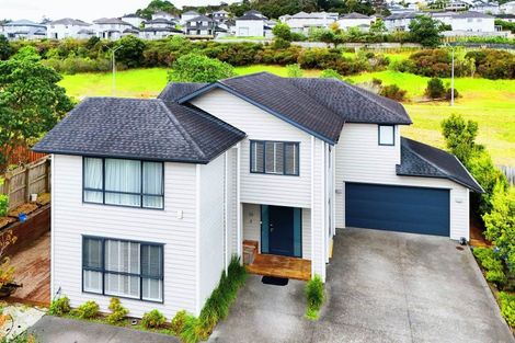 Photo of property in 56 Huntington Park Drive, Greenhithe, Auckland, 0632