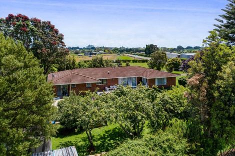Photo of property in Upland Road, Tarurutangi, New Plymouth, 4372