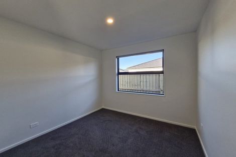 Photo of property in 8 Rita Angus Road, Belfast, Christchurch, 8051