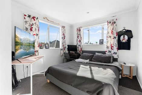 Photo of property in 16 Tika Street, Riccarton, Christchurch, 8041