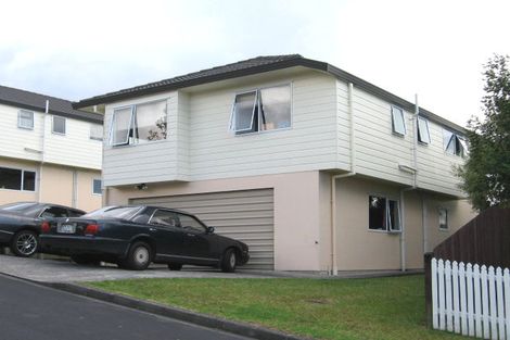 Photo of property in 2a Luxor Place, Massey, Auckland, 0614