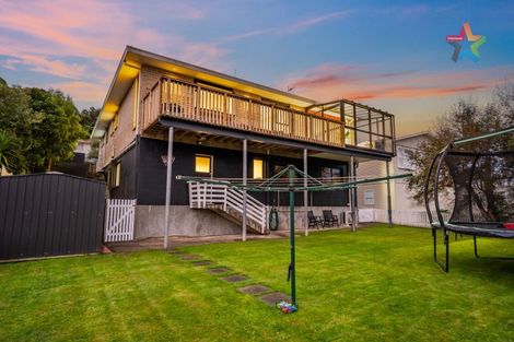 Photo of property in 4 Gainsborough Grove, Belmont, Lower Hutt, 5010