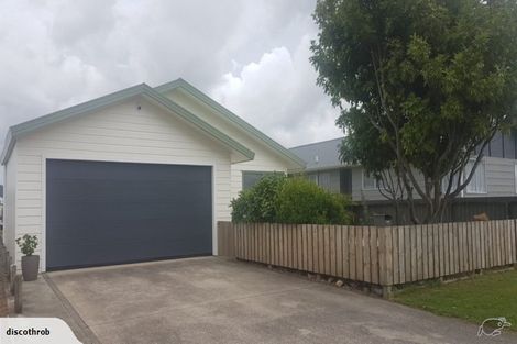 Photo of property in 12a Meadow Drive, Whitianga, 3510