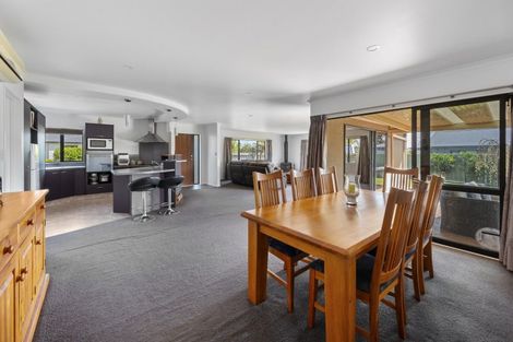 Photo of property in 270 Guppy Road, Taradale, Napier, 4112