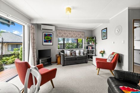 Photo of property in 40 Campbell Street, Havelock North, 4130