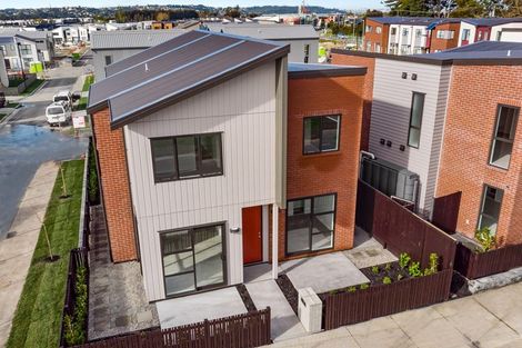 Photo of property in 18 Te Rito Road, Hobsonville, Auckland, 0616