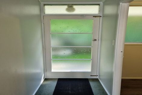 Photo of property in 9 Kerr Grove, Johnsonville, Wellington, 6037