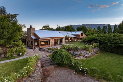 Photo of property in 46 Ballantyne Road, Wanaka, 9305