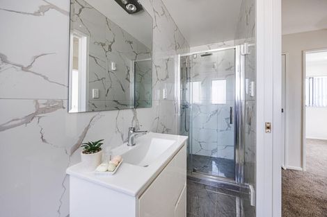 Photo of property in 68a Henwood Road, Mangere East, Auckland, 2024