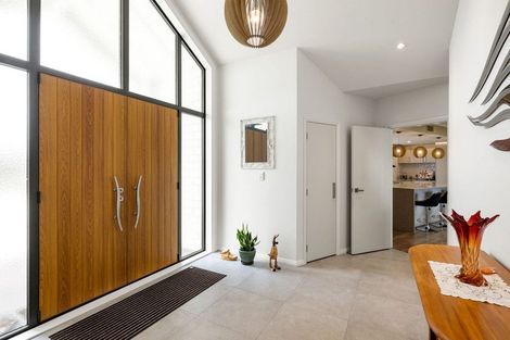 Photo of property in 2 Kotare Grove, Cambridge, 3434