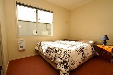 Photo of property in 7/3 Kelvin Grove, Te Aro, Wellington, 6011