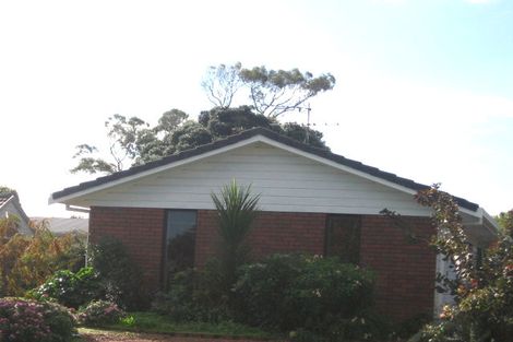 Photo of property in 12 Camden Place, Papatoetoe, Auckland, 2025