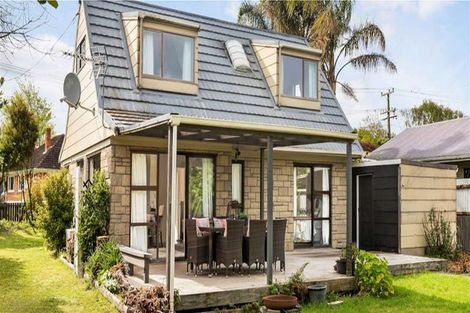 Photo of property in 33 Martyn Street, Waiuku, 2123