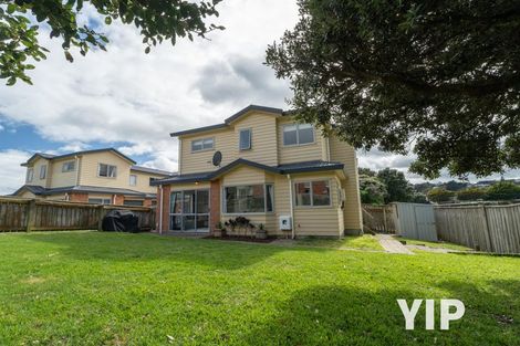 Photo of property in 2 Pohutukawa Grove, Titahi Bay, Porirua, 5022