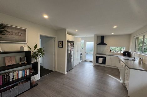 Photo of property in 1/96 Lake Terrace Road, Burwood, Christchurch, 8061
