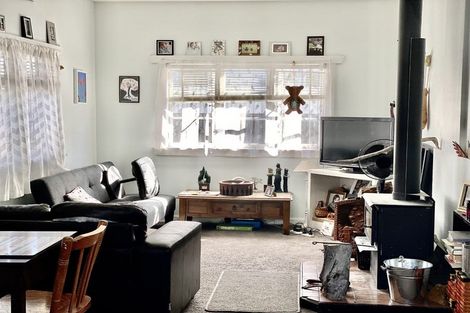 Photo of property in 10 Sewell Street, Kaiapoi, 7630