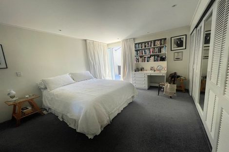 Photo of property in Highwic, 15/32u Hobson Street, Thorndon, Wellington, 6011