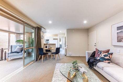 Photo of property in 3/3 Staveley Street, Avonhead, Christchurch, 8042