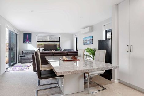 Photo of property in 5 Wharangi Lane, Papamoa, 3118