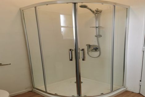 Photo of property in 88 Newlands Road, Newlands, Wellington, 6037