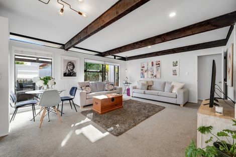 Photo of property in 7 Tabago Place, Half Moon Bay, Auckland, 2012