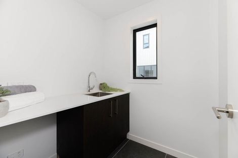 Photo of property in 18b Arataki Views Way, Glen Eden, Auckland, 0602