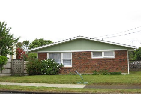 Photo of property in 4a Dublin Street, Pukekohe, 2120