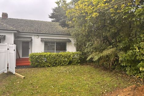 Photo of property in 17 Selwyn Road, Manurewa, Auckland, 2102
