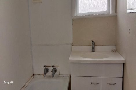 Photo of property in 22 Pearce Crescent, Taita, Lower Hutt, 5011