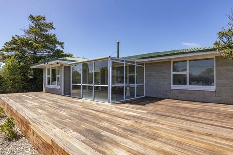 Photo of property in 28 Sylvia Street, Parklands, Christchurch, 8083