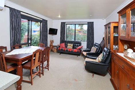 Photo of property in 7 Brookwood Drive, Henderson, Auckland, 0612