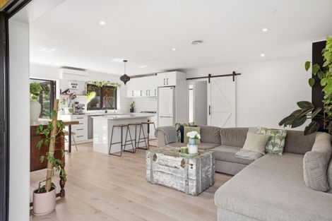 Photo of property in 5 Tui Street, Mount Maunganui, 3116