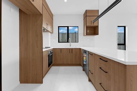 Photo of property in 53 Auranga Drive, Karaka, Papakura, 2113