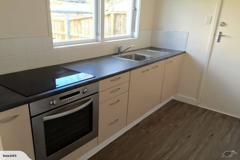 Photo of property in 13 Elm Street, Waiuku, 2123