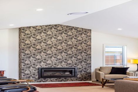 Photo of property in 25 Phoenix Palms Grove, Levin, 5510