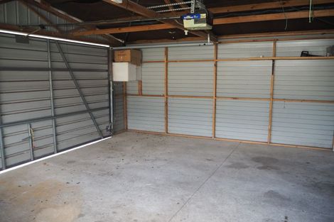 Photo of property in 1/35 Hill Crescent, Papakura, 2110