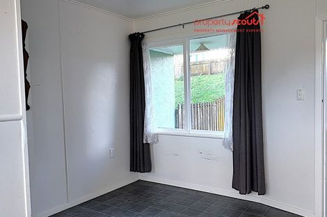 Photo of property in 78-80 Hereford Street, Cannons Creek, Porirua, 5024