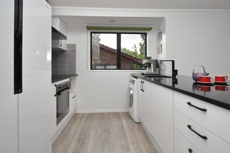 Photo of property in 109 Don Buck Road, Massey, Auckland, 0614