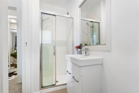 Photo of property in 1/18 Charles Dickens Drive, Mellons Bay, Auckland, 2014