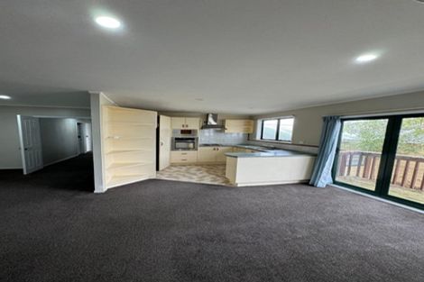 Photo of property in 302 Wairau Road, Glenfield, Auckland, 0629
