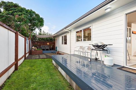 Photo of property in 27a Sandspit Road, Waiuku, 2123