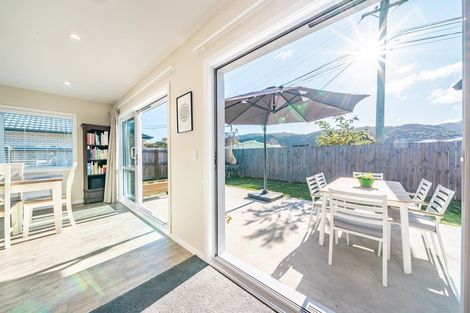 Photo of property in 6 Poulson Grove, Trentham, Upper Hutt, 5018