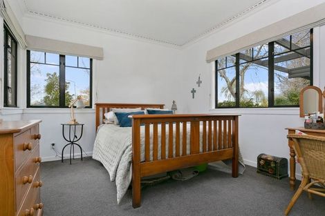 Photo of property in 18 Queen Street, Cambridge, 3434