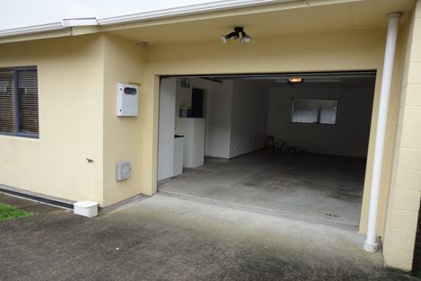 Photo of property in 65 Monorgan Road, Strathmore Park, Wellington, 6022