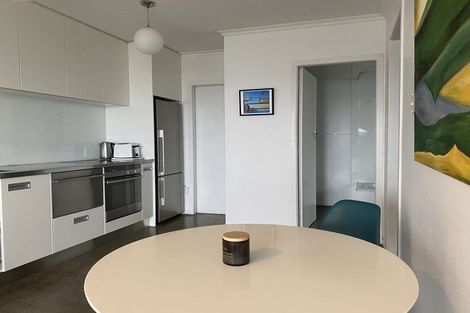 Photo of property in 23a/3 Hamblyn Street, Strandon, New Plymouth, 4312