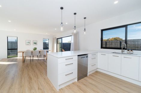 Photo of property in 78 Freedom Drive, Kelvin Grove, Palmerston North, 4470