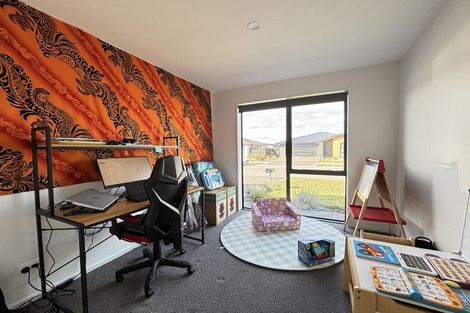 Photo of property in 66 Nethercote Way, Rolleston, 7614