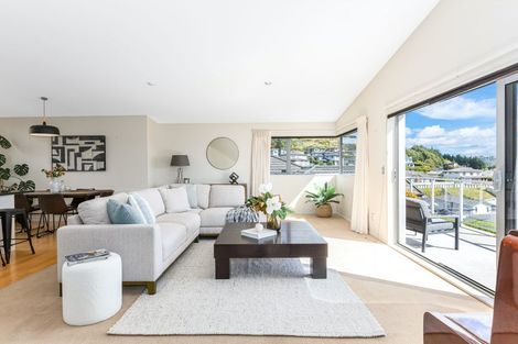 Photo of property in 22 Ships Cove, Whitby, Porirua, 5024